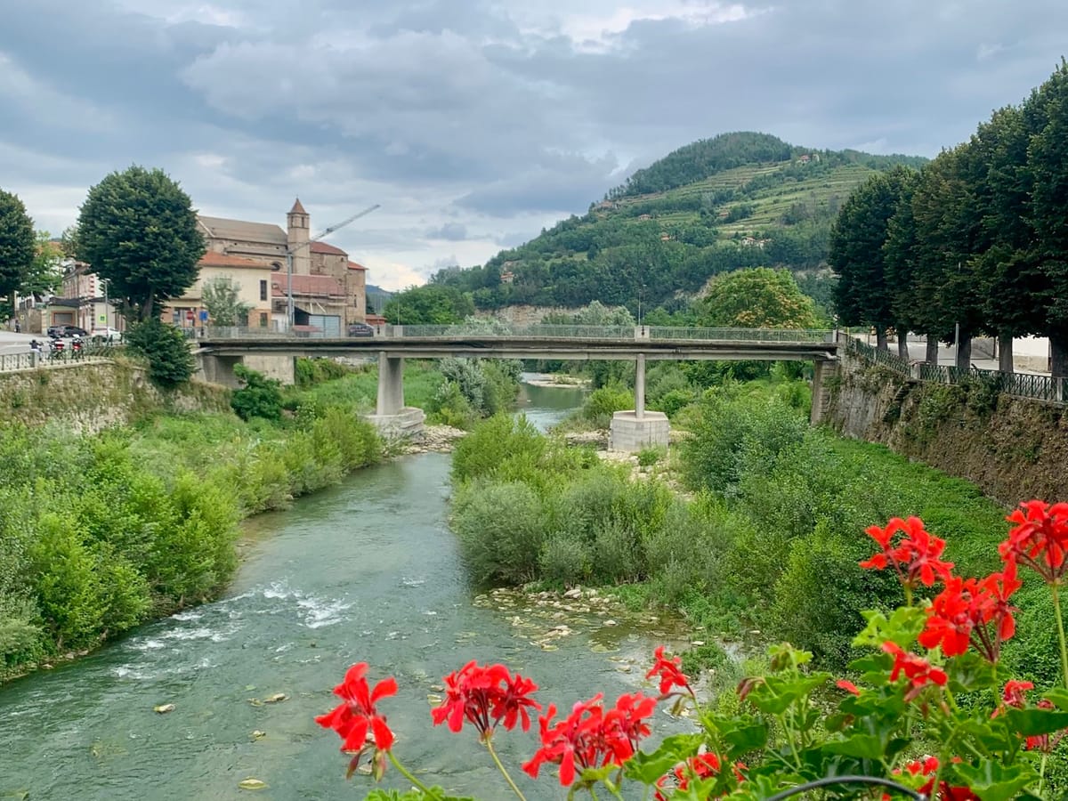 The Uzzone River seen from the bridge at Cortemilia.
